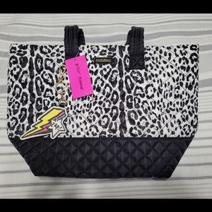 NWT Betsey Johnson tote black/white/hot pink interior